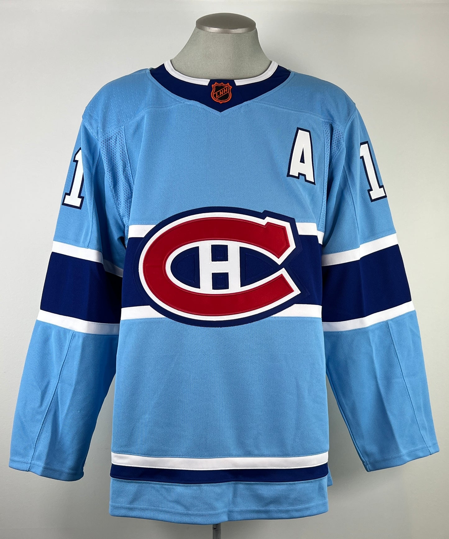 Brendan Gallagher gilet Adidas Reverse Retro 2.0 autographié et certifié