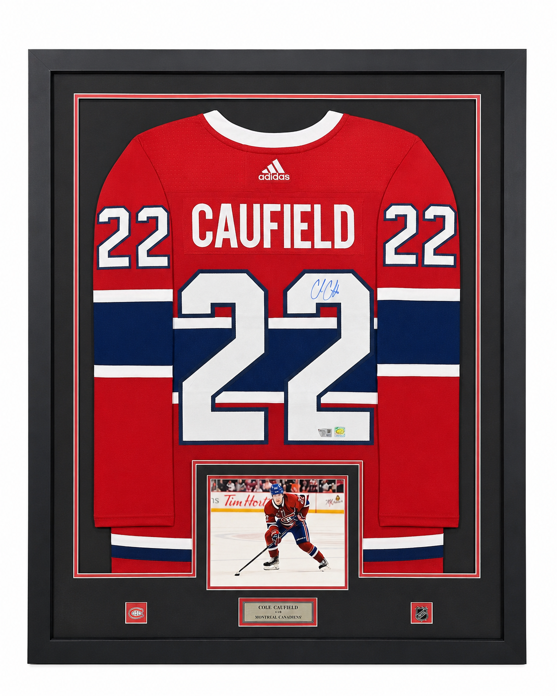 Cole Caufield gilet Adidas autographié et encadré certifié Fanatics - gilet rouge