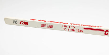 Wayne Gretzky Autographed Stick #/200 (Class of 1985 at Zellers)