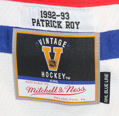 Patrick Roy gilet autographié #/33 Mitchell & Ness du Canadiens de Montréal avec inscription SAINT PATRICK