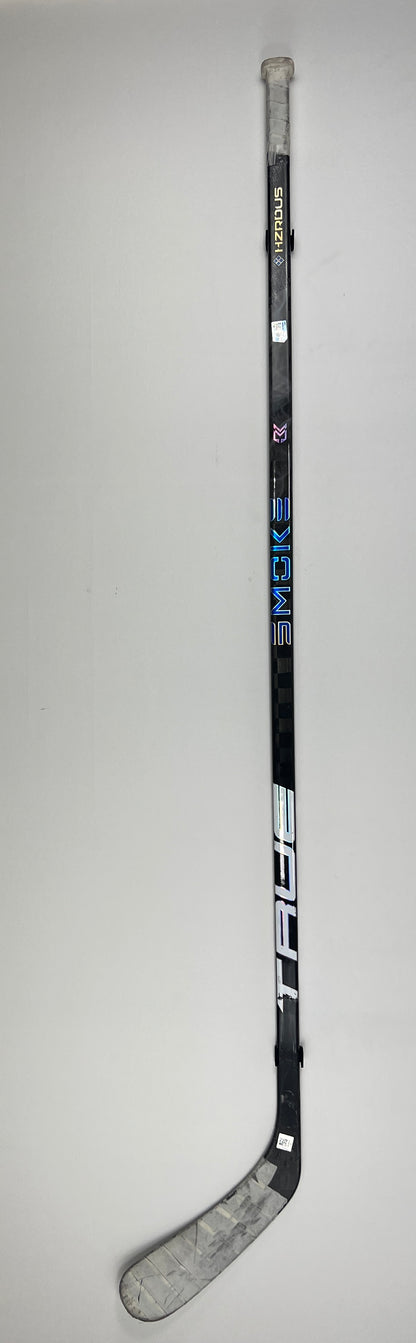 Mitch Marner game-used stick Toronto Maple Leafs -Boston Bruins with certificate and photomatch