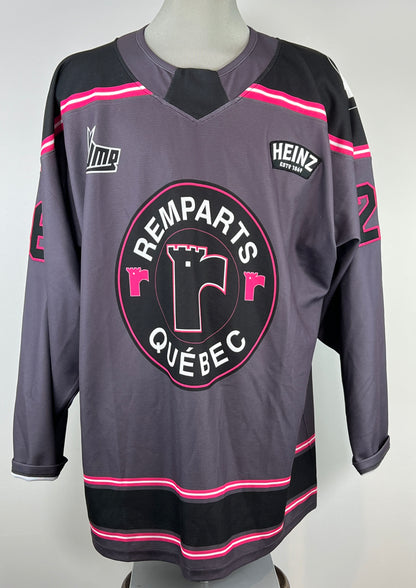 Maddox Dagenais gilet game-used des Remparts de Québec 2025-26 autographié et authentifié