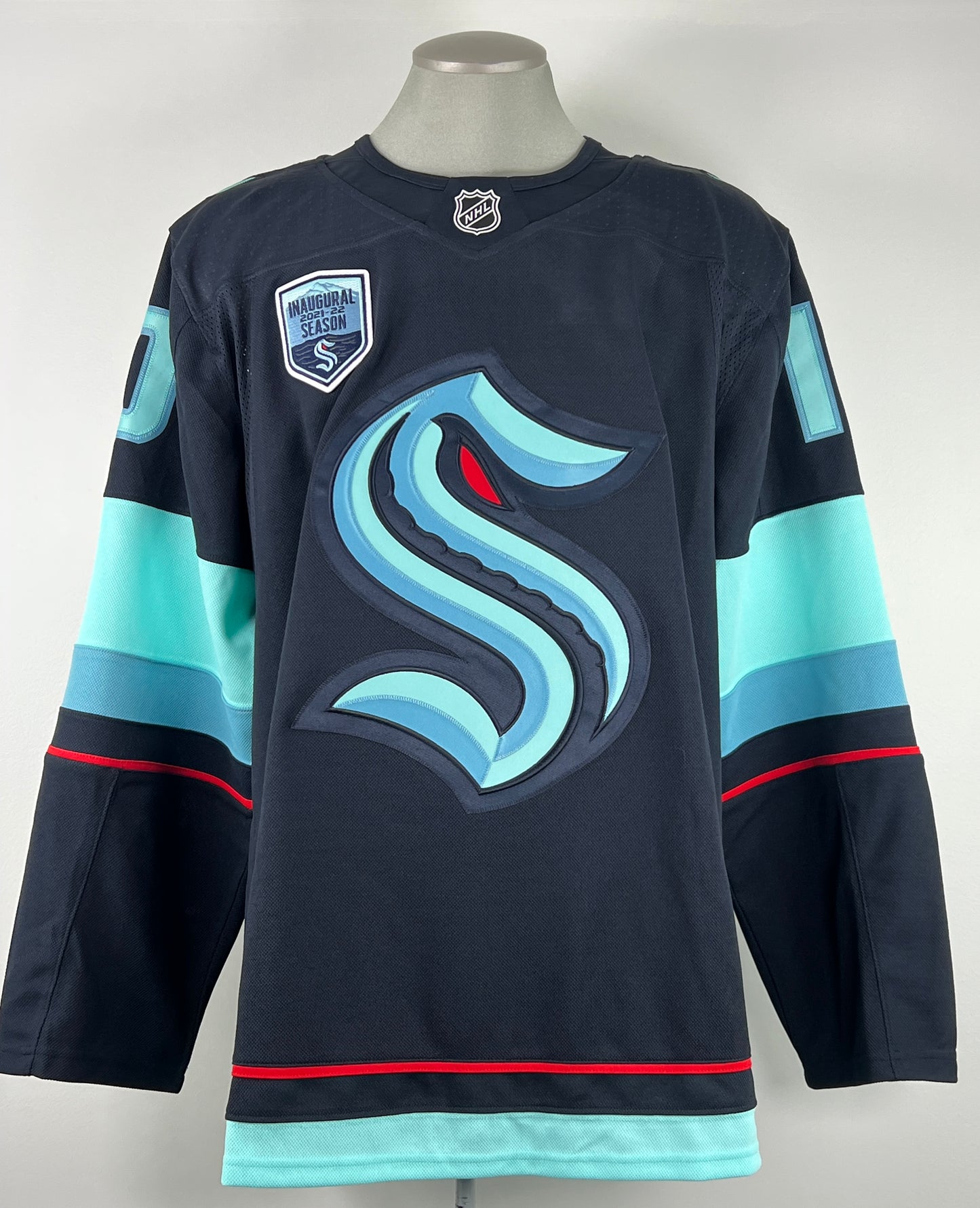 Matty Beniers autographed and certified Seattle Kraken Fanatics Premium jersey with Inaugural Season patch