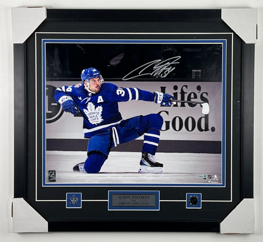 Auston Matthews framed 16x20 photo, certified Fanatics (Toronto Maple Leafs)