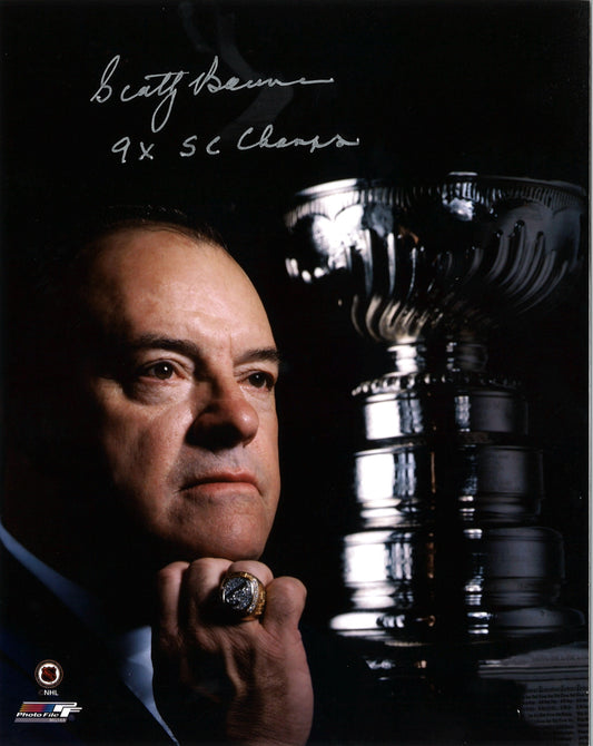 Scotty Bowman photo 8x10 autographiée avec inscription