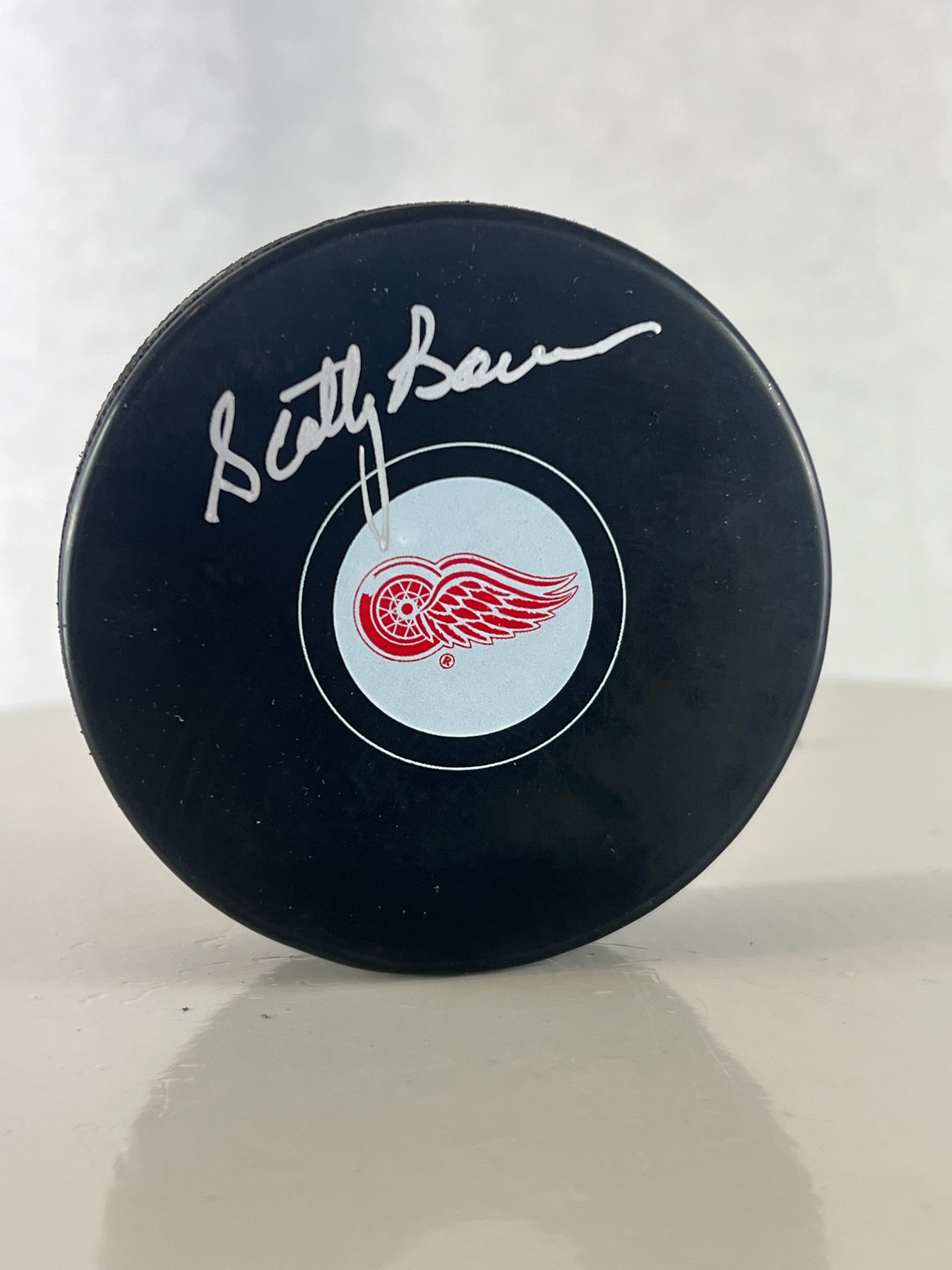 Scotty Bowman rondelle autographiée des Red Wings de Détroit