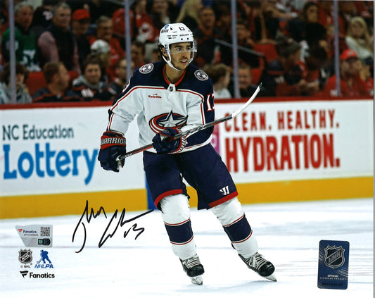 Johnny Gaudreau 8x10 autographiée Blue Jackets de Columbus - gilet blanc