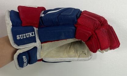 Nick Suzuki game-used gloves Montreal Canadiens