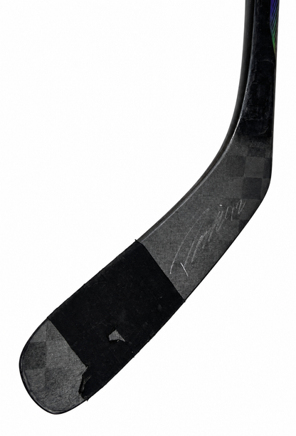 Patrick Laine bâton GAME-USED AUTOGRAPHIÉ Canadiens de Montréal